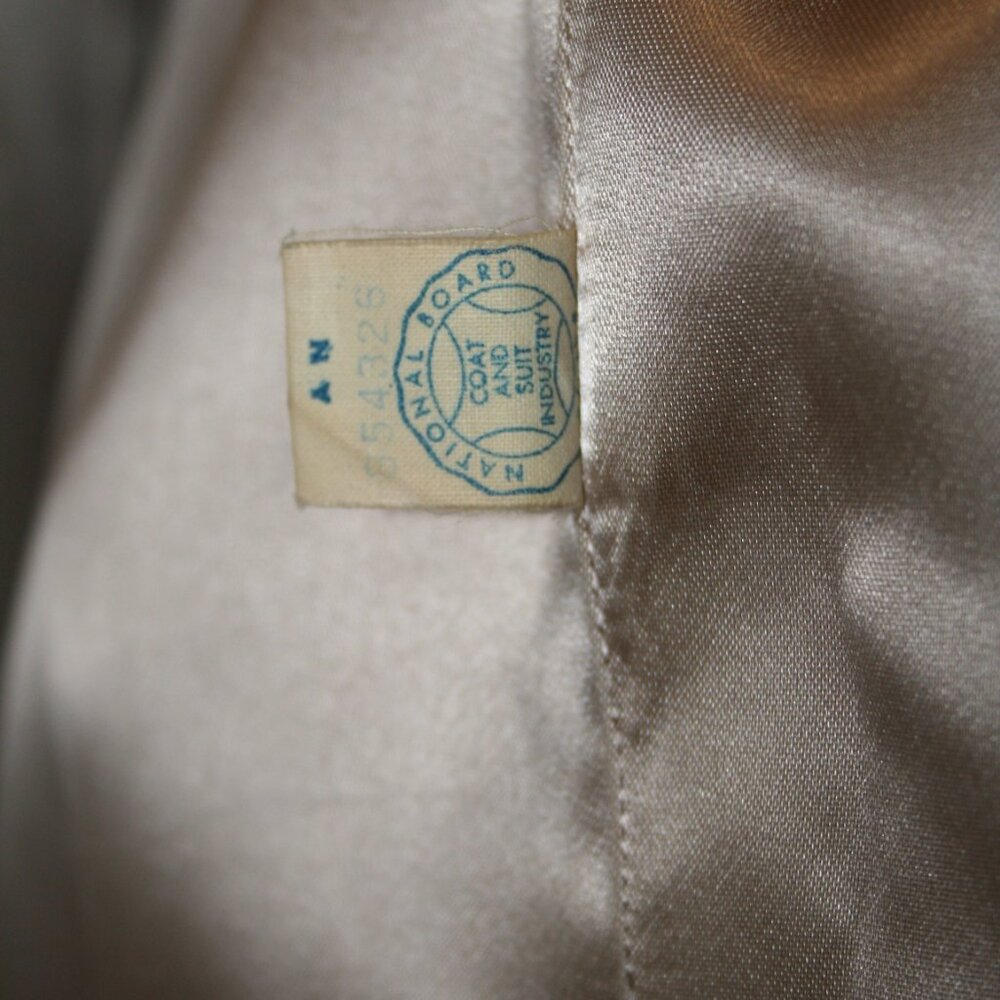 Carol Brent Cashmere Coat, Beige, Fur Color - Picture 7 of 8